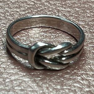 925 Sterling Silver Knot Ring